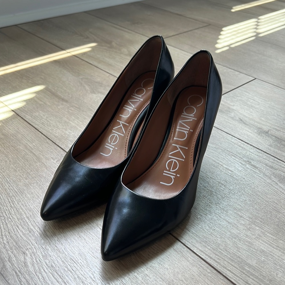 Nine West black leather heels size 6.5 - Picture 2 of 6